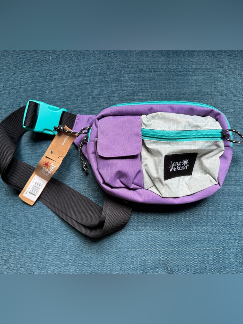 BRAND NEW: Long Weekend Monterey Sling Bag Camera Fanny Pack